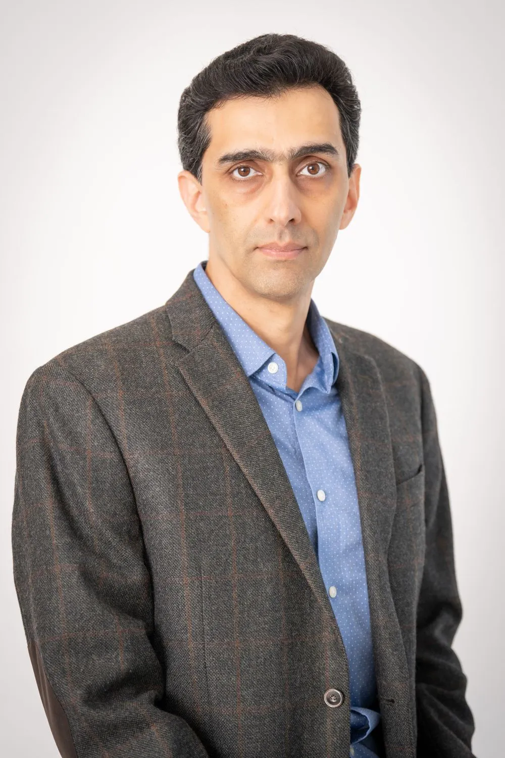 Portrait of Daniel Navid